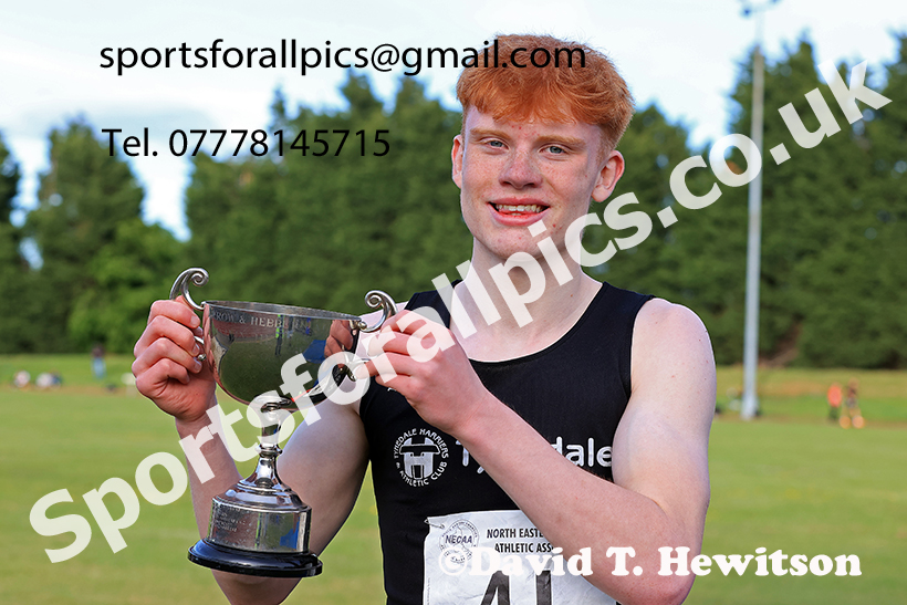 The 800 metres, 2025 NEGP No 2, Monkton Stadium, Wednesday, May 28th. Photo: David T. Hewitson/Sports for All Pics